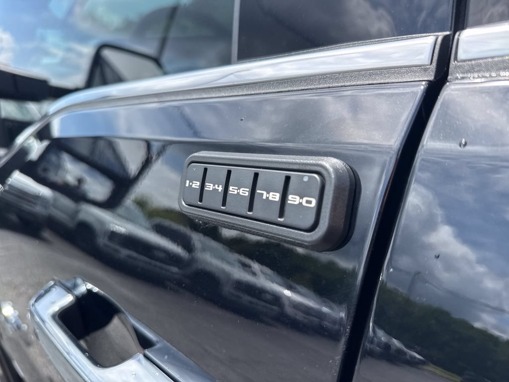 Used 2025 Ford F350 Lariat w/ Chrome Package AWD/4WD image 22