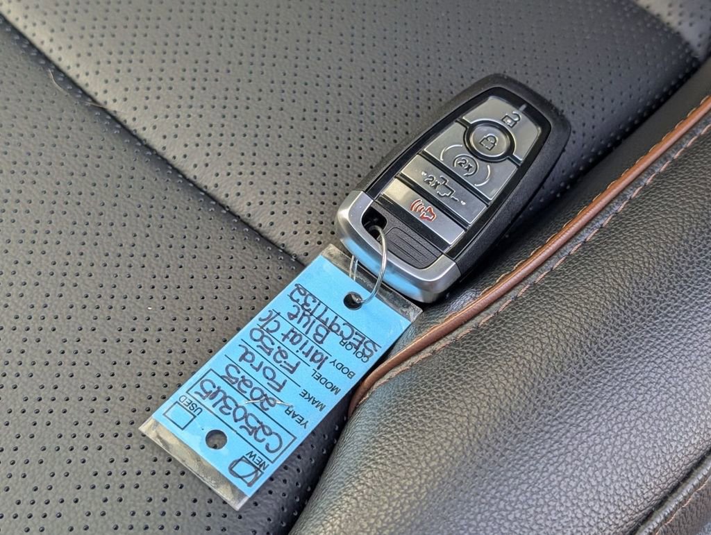 New 2025 Ford F250 Lariat w/ Lariat Ultimate Package image 32