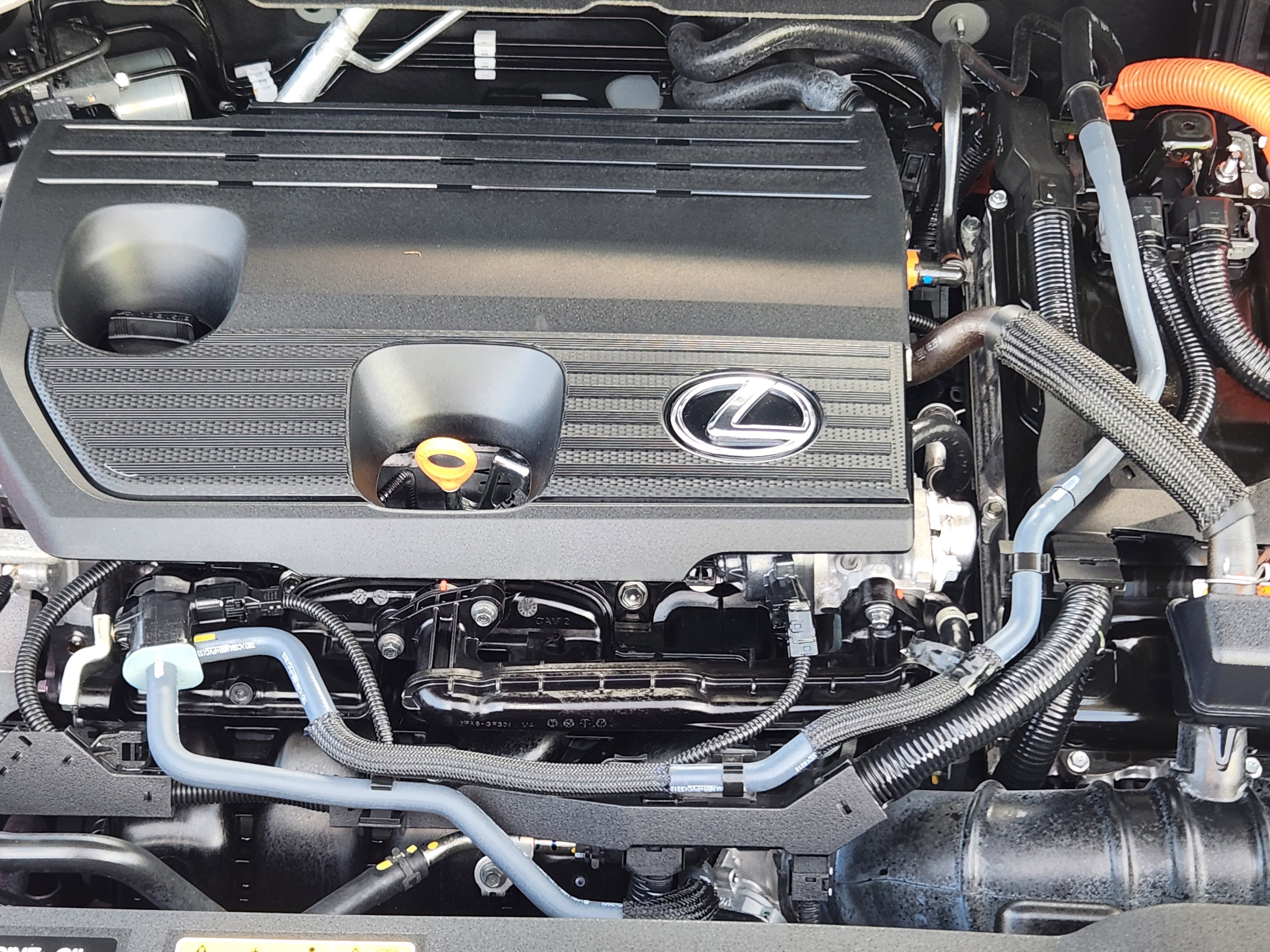 Used 2025 Lexus RX 350 w/ Convenience Package image 22