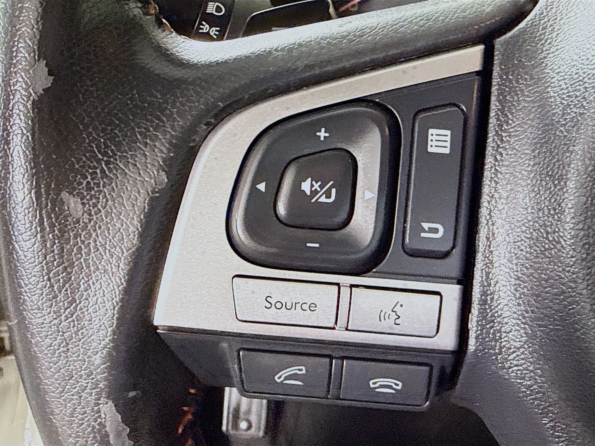 Used 2016 Subaru Crosstrek 2.0i Premium w/ Moonroof Package image 14