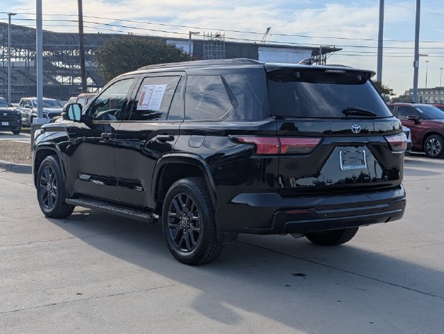 Used 2023 Toyota Sequoia Platinum AWD/4WD image 9