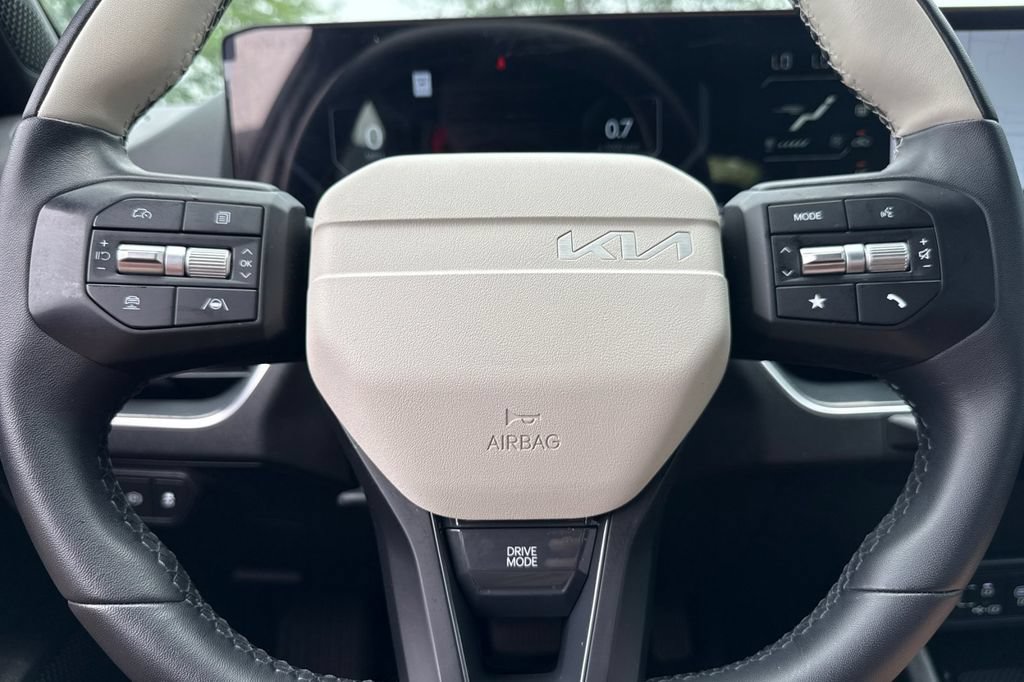 Used 2025 Kia K4 GT-Line FWD image 23