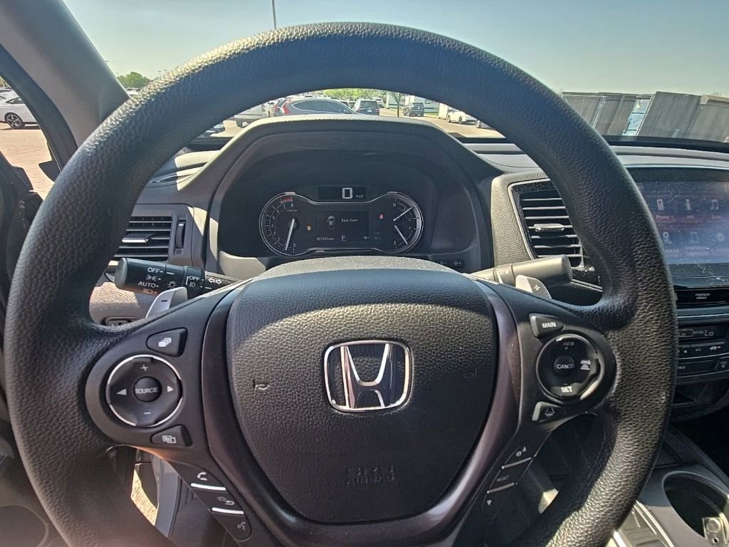 Certified 2023 Honda Ridgeline Sport image 17