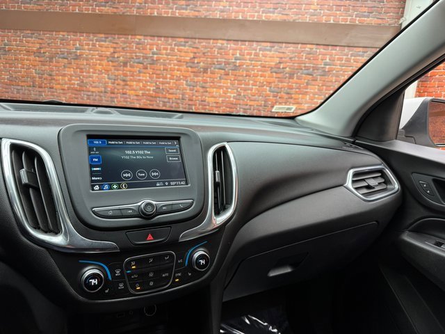 Used 2019 Chevrolet Equinox LT image 17