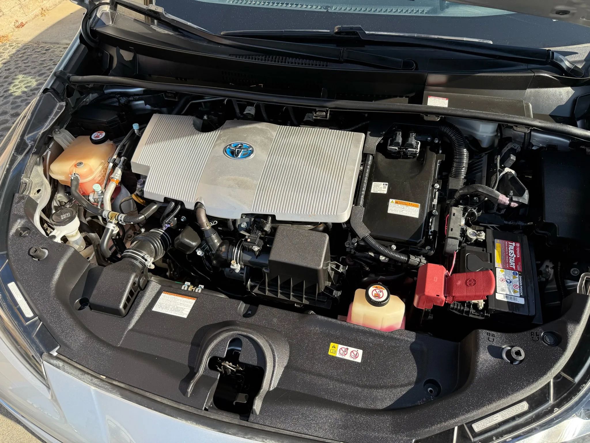 Used 2019 Toyota Prius Limited image 23