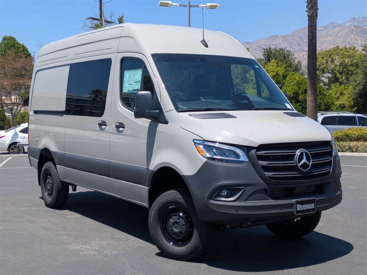 New 2025 Mercedes-Benz Sprinter 2500