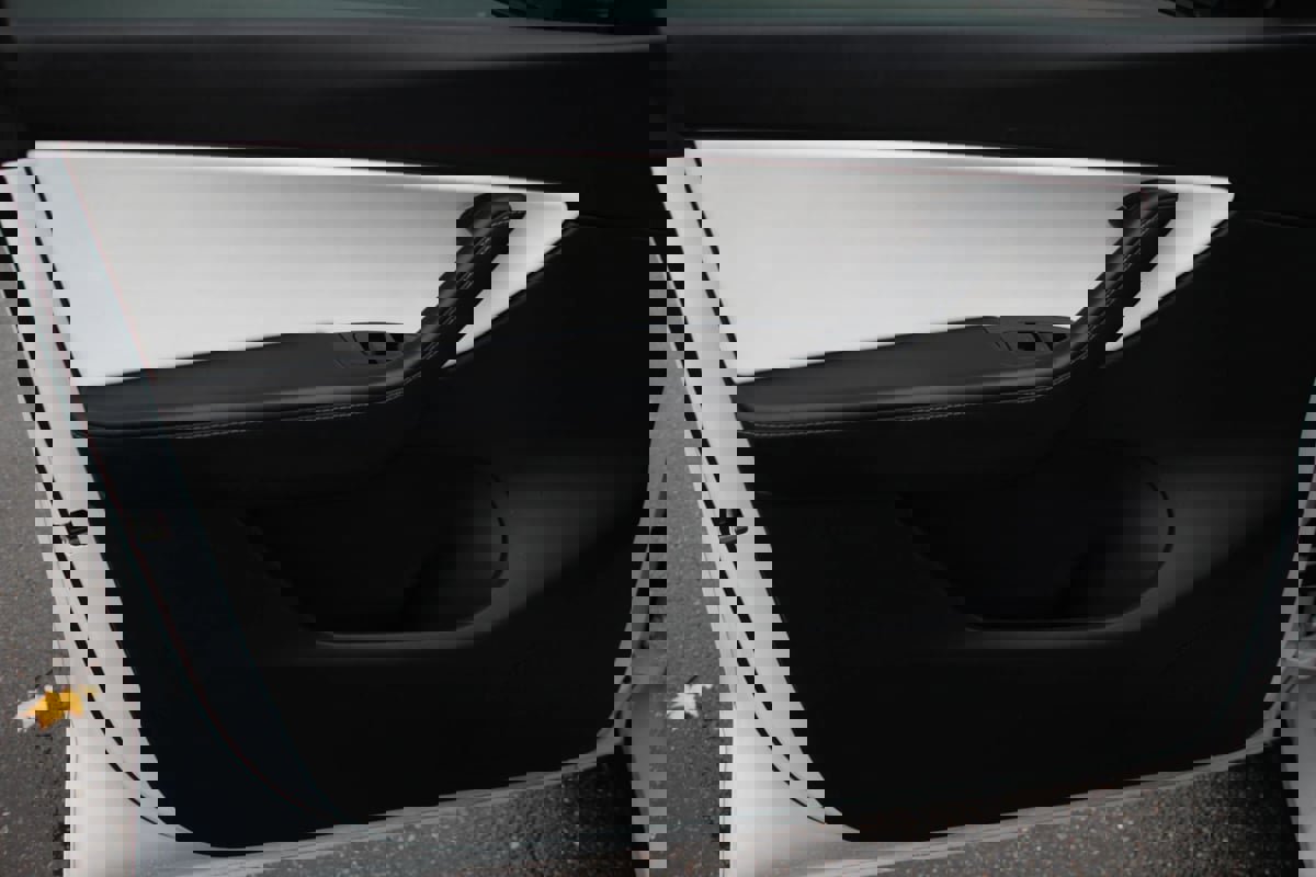 Used 2020 Tesla Model Y Long Range image 15