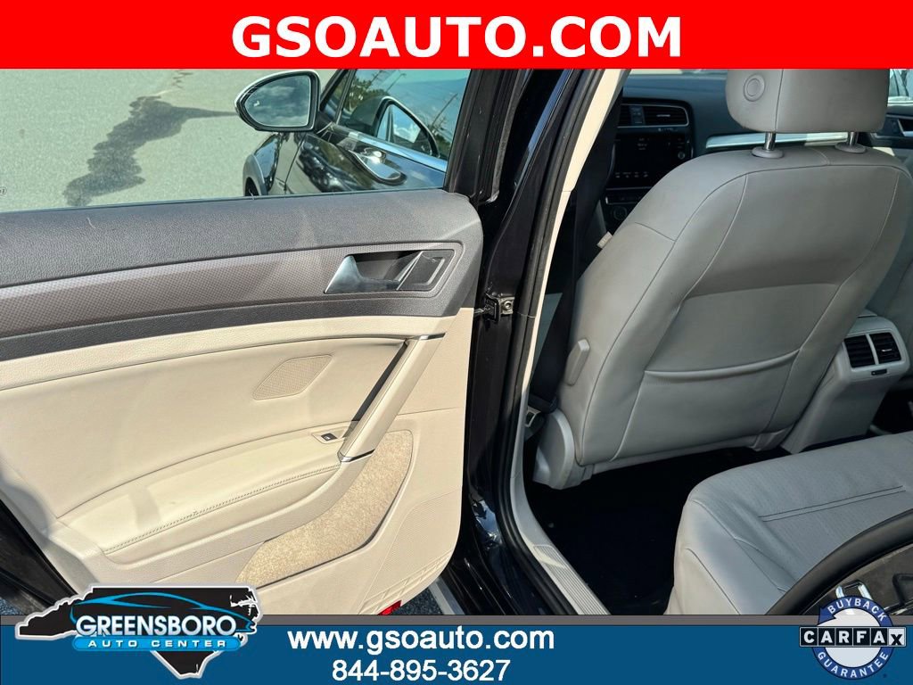 Used 2018 Volkswagen Golf Alltrack SE image 16