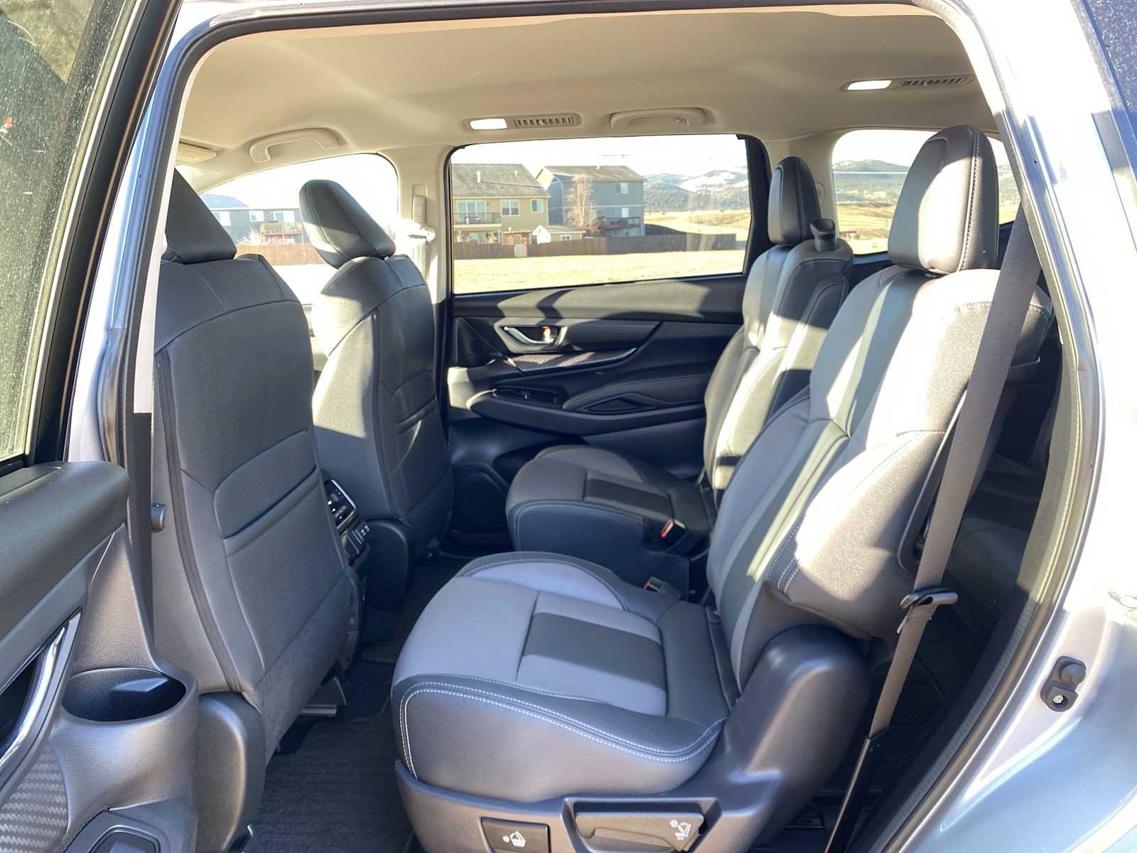 Used 2022 Subaru Ascent Onyx Edition image 37