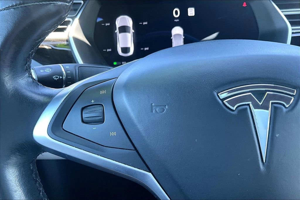Used 2017 Tesla Model S 100D AWD/4WD image 18