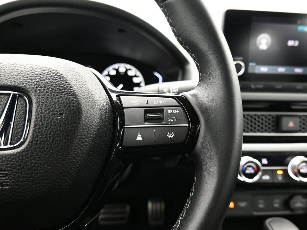 Used 2025 Honda Civic Sport image 46