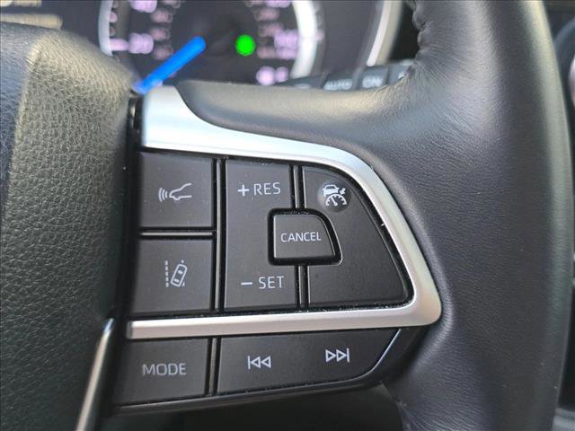Used 2023 Toyota Highlander Bronze Edition AWD/4WD image 13
