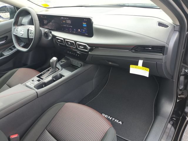New 2026 Nissan Sentra SR w/ Floor Mat Package FWD image 32