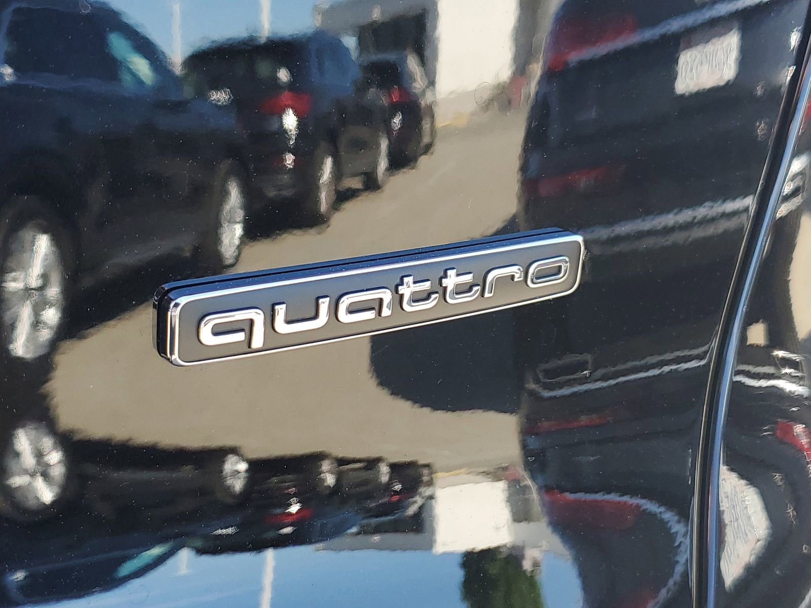 New 2025 Audi Q5 Premium Plus image 8