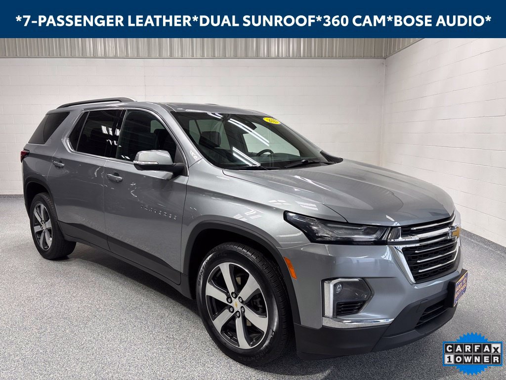 Used 2023 Chevrolet Traverse LT w/ LT Premium Package AWD/4WD image 1