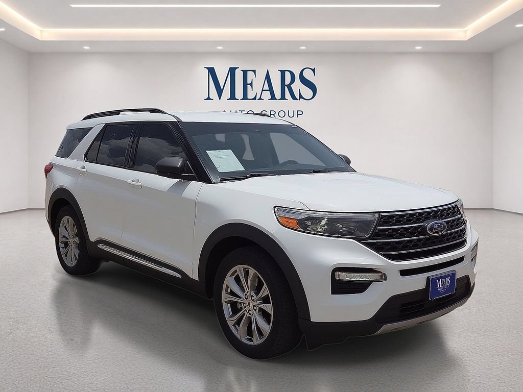 Used 2020 Ford Explorer XLT w/ Equipment Group 202A RWD image 7