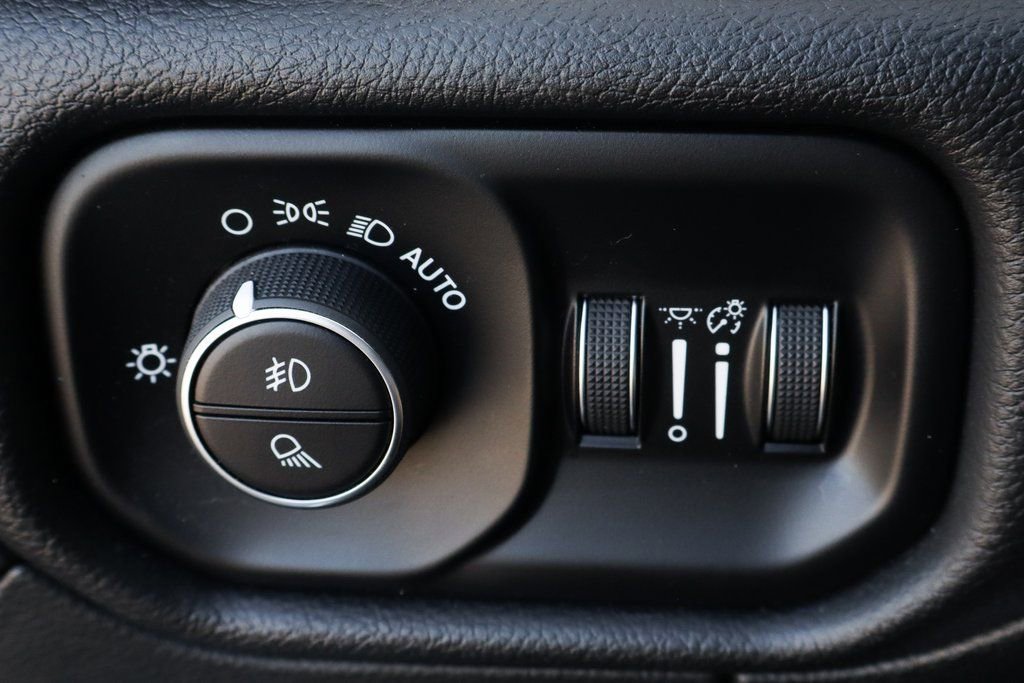 Used 2022 RAM 1500 Laramie AWD/4WD image 20