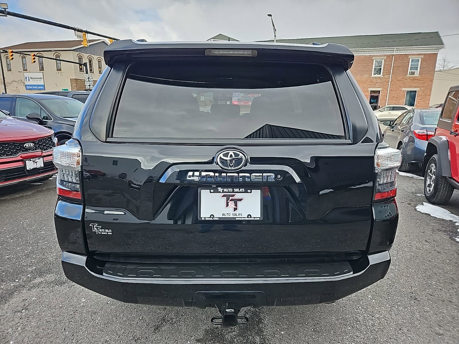 Used 2019 Toyota 4Runner SR5 image 5