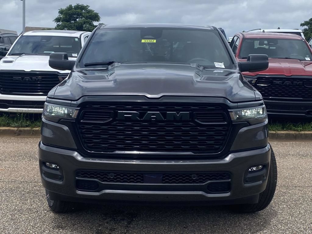 New 2026 RAM 1500 Express AWD/4WD image 31