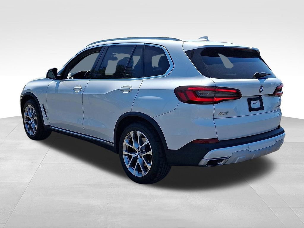 Used 2022 BMW X5 xDrive40i AWD/4WD image 4