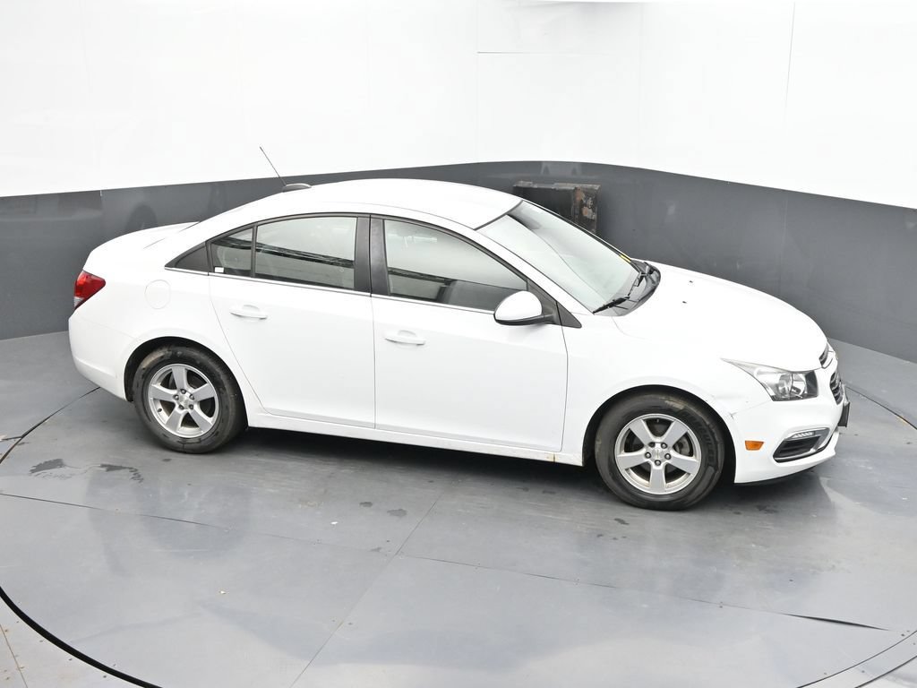 Used 2015 Chevrolet Cruze LT FWD image 28