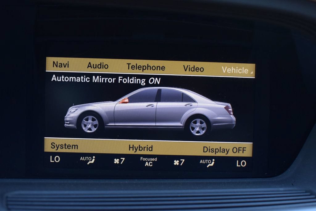 Used 2010 Mercedes-Benz S 400 image 21