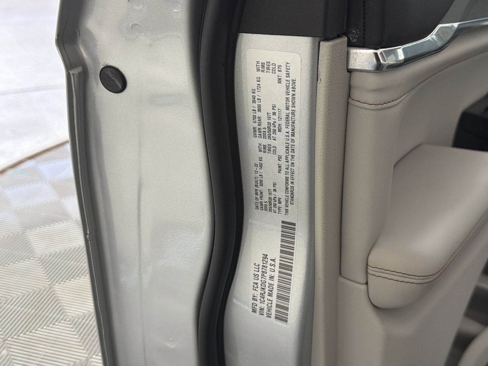 Used 2023 Jeep Grand Cherokee L Overland image 30