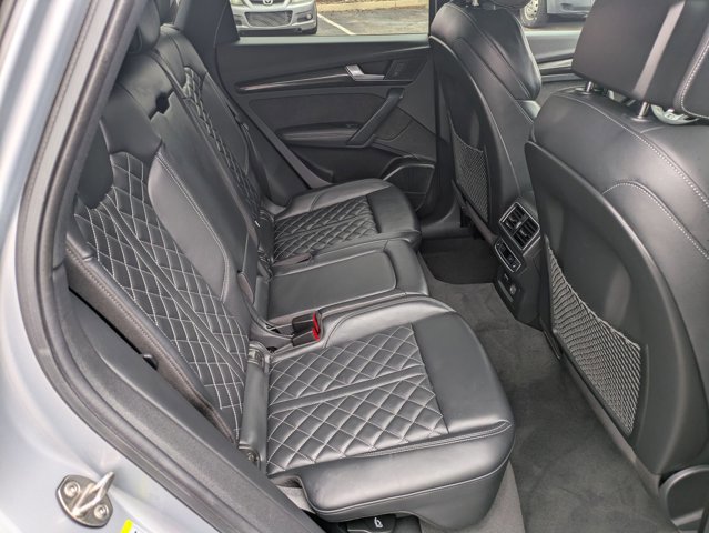 Used 2019 Audi SQ5 Premium Plus w/ Premium Plus Package AWD/4WD image 19
