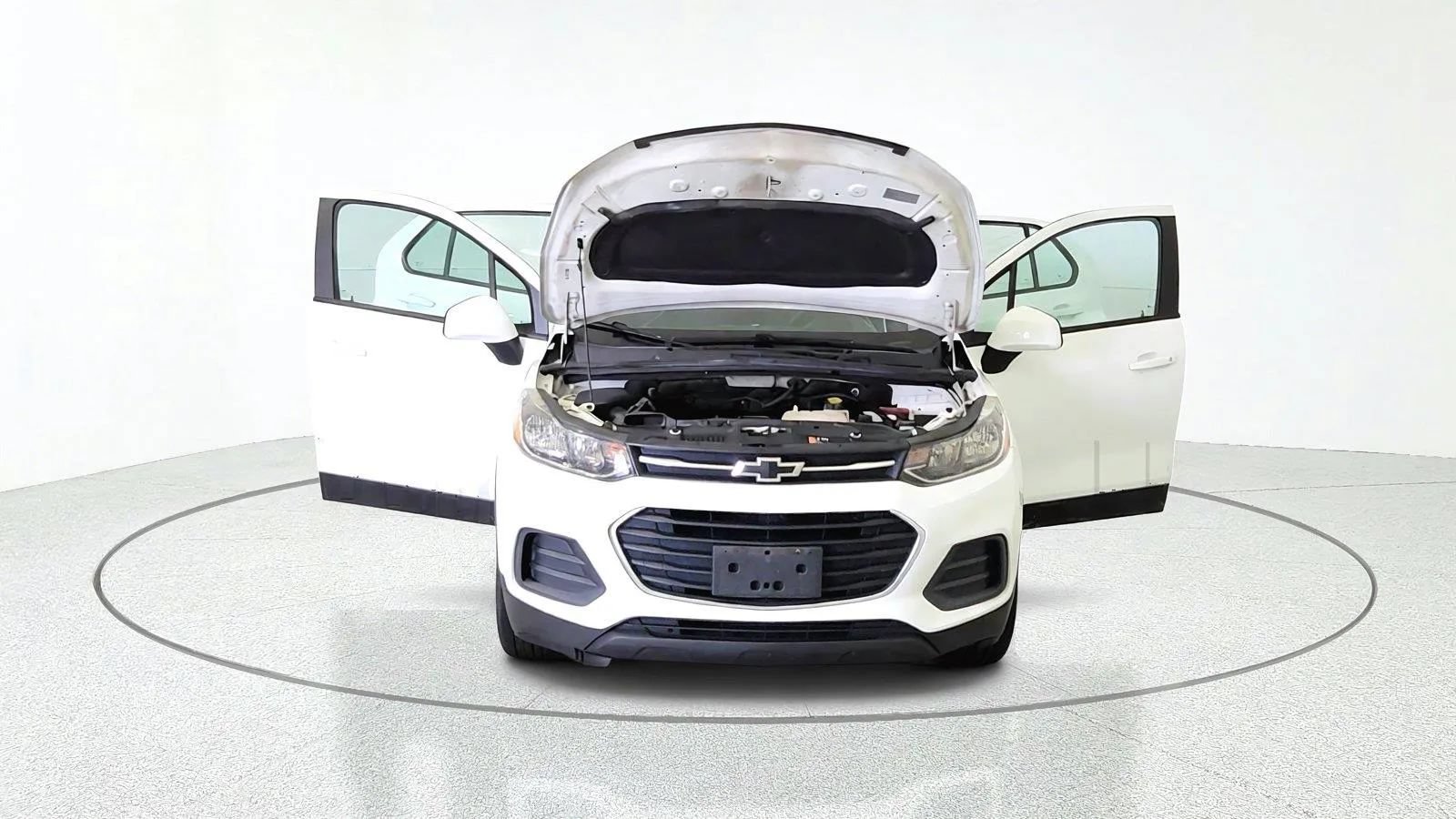 Used 2020 Chevrolet Trax LS FWD image 12