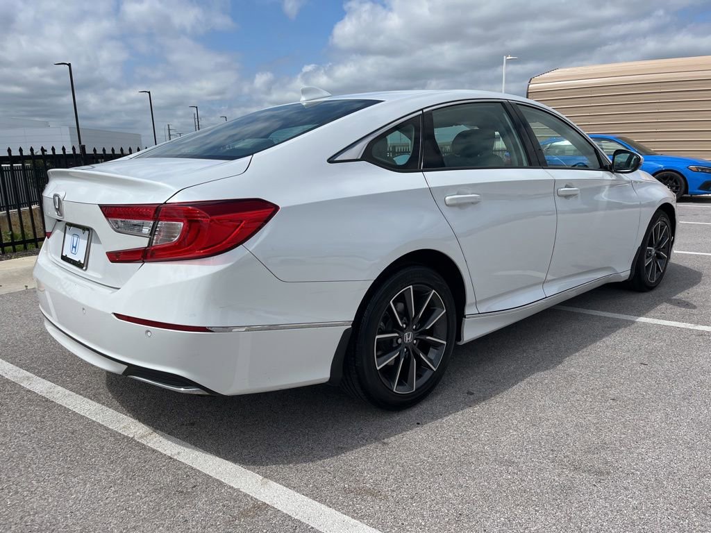 Used 2021 Honda Accord EX-L image 4