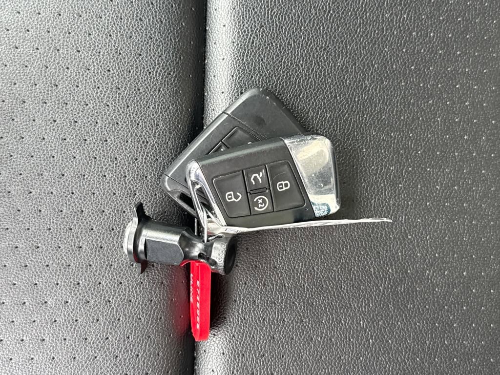 Used 2022 Volkswagen Atlas SE AWD/4WD image 30