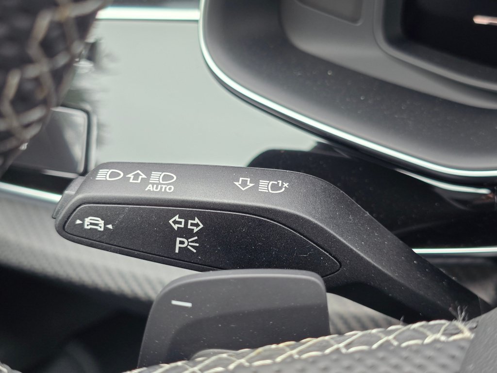 New 2026 Audi SQ8 Prestige AWD/4WD image 39