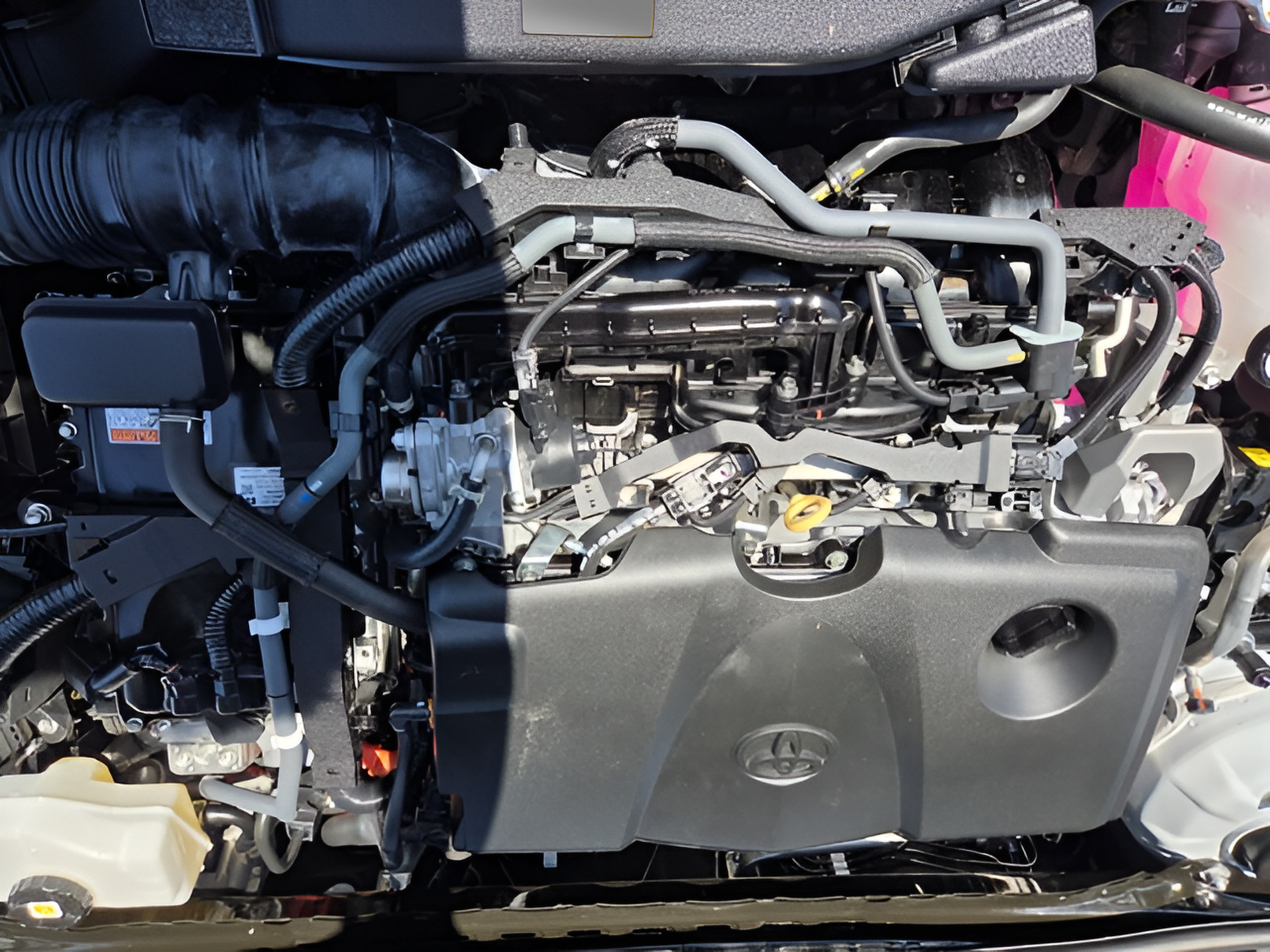 Certified 2024 Toyota Camry XLE w/ Navigation Package FWD image 13