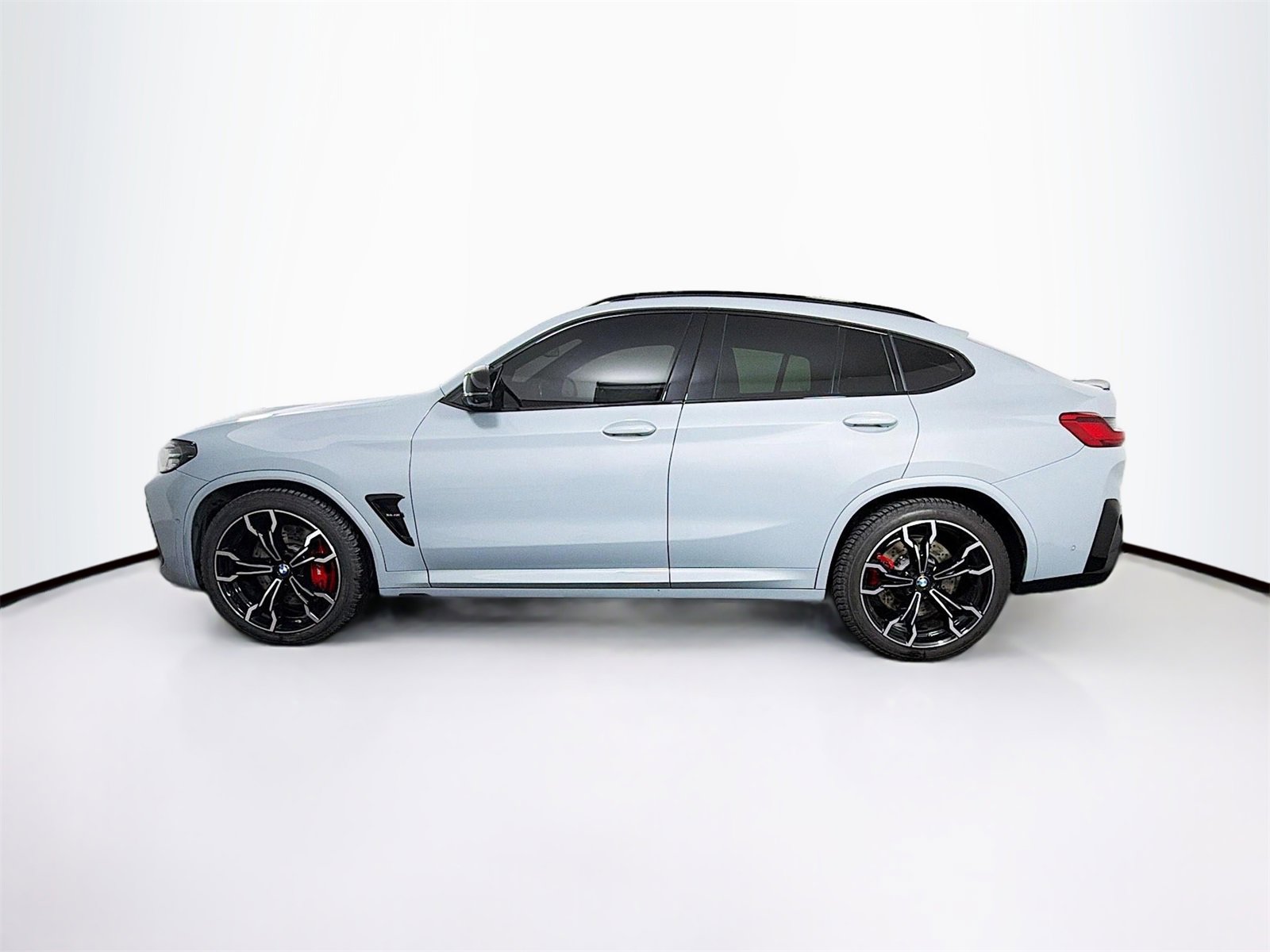 Used 2024 BMW X4 M w/ Competition Package image 4