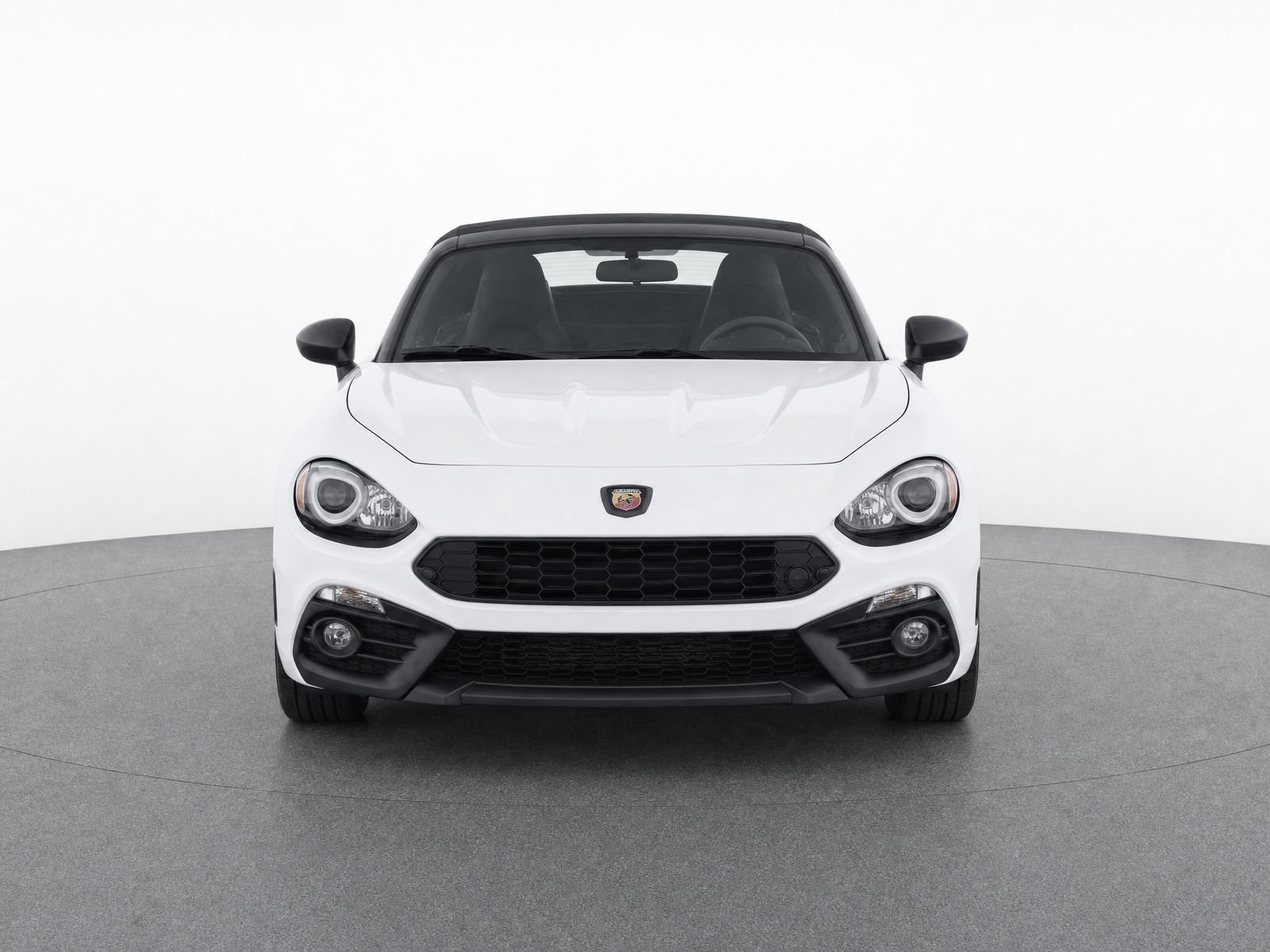 Used 2017 FIAT 124 Spider Abarth RWD image 6