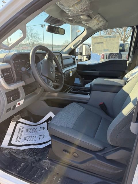 New 2026 Ford F550 4x4 Supercab Super Duty w/ XLT Value Package image 21