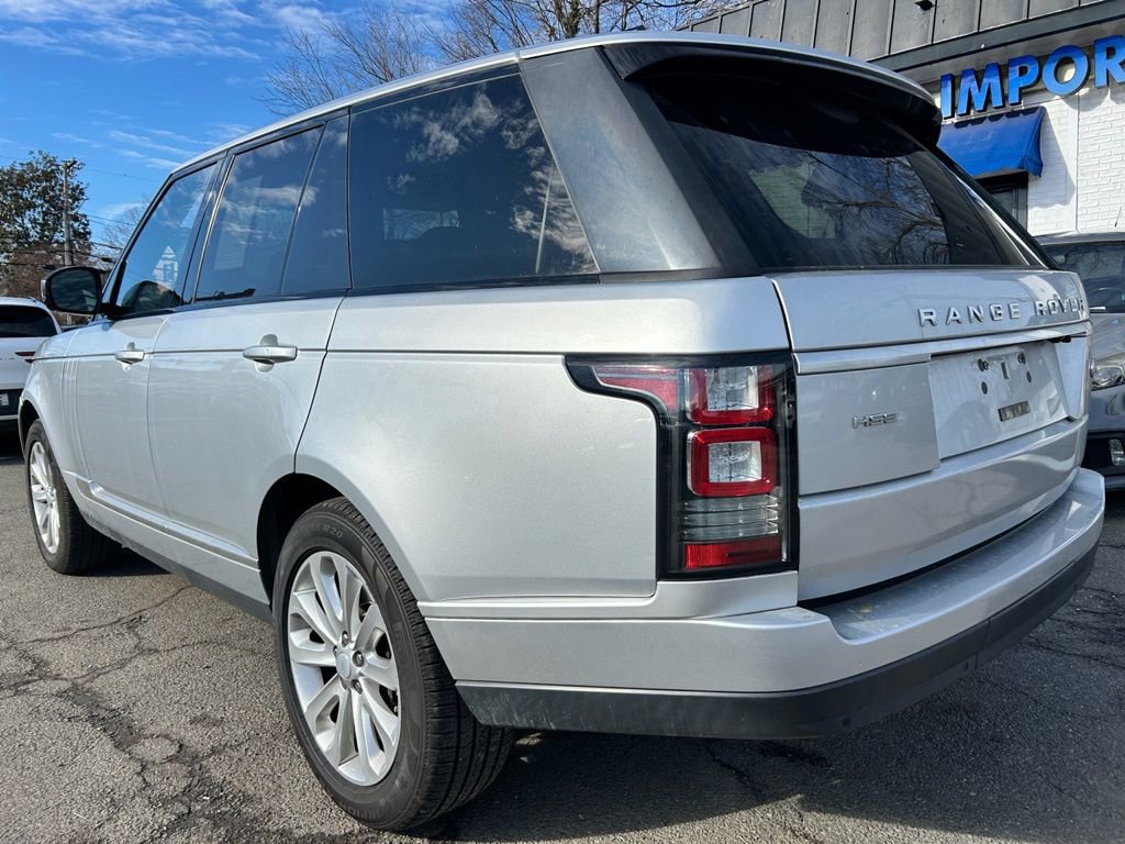 Used 2017 Land Rover Range Rover HSE AWD/4WD image 4