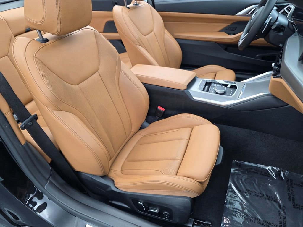Used 2026 BMW 430i Convertible RWD image 28