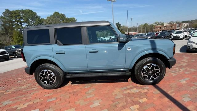 Used 2023 Ford Bronco Outer Banks AWD/4WD image 2