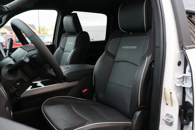 Used 2025 RAM 3500 Laramie image 14