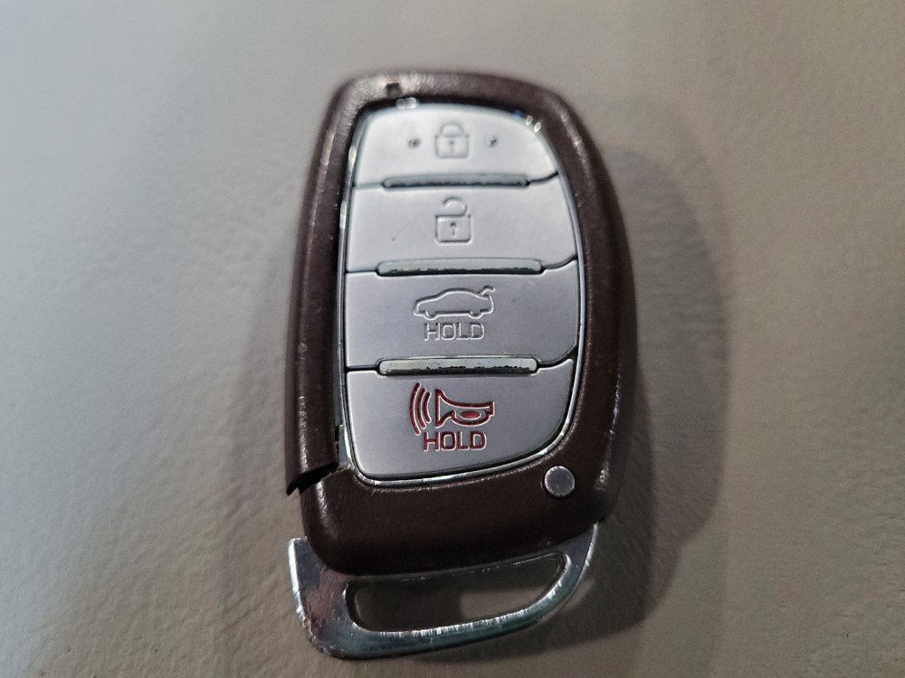 Used 2015 Hyundai Sonata Limited w/ Option Group 06 FWD image 32