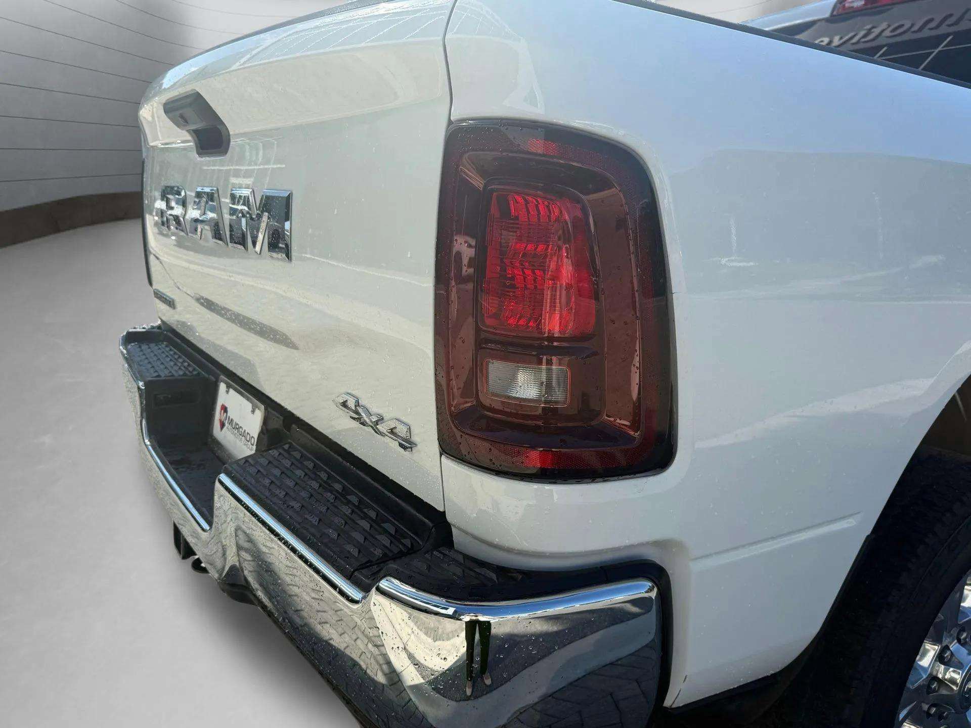 Used 2026 RAM 2500 Big Horn AWD/4WD image 15