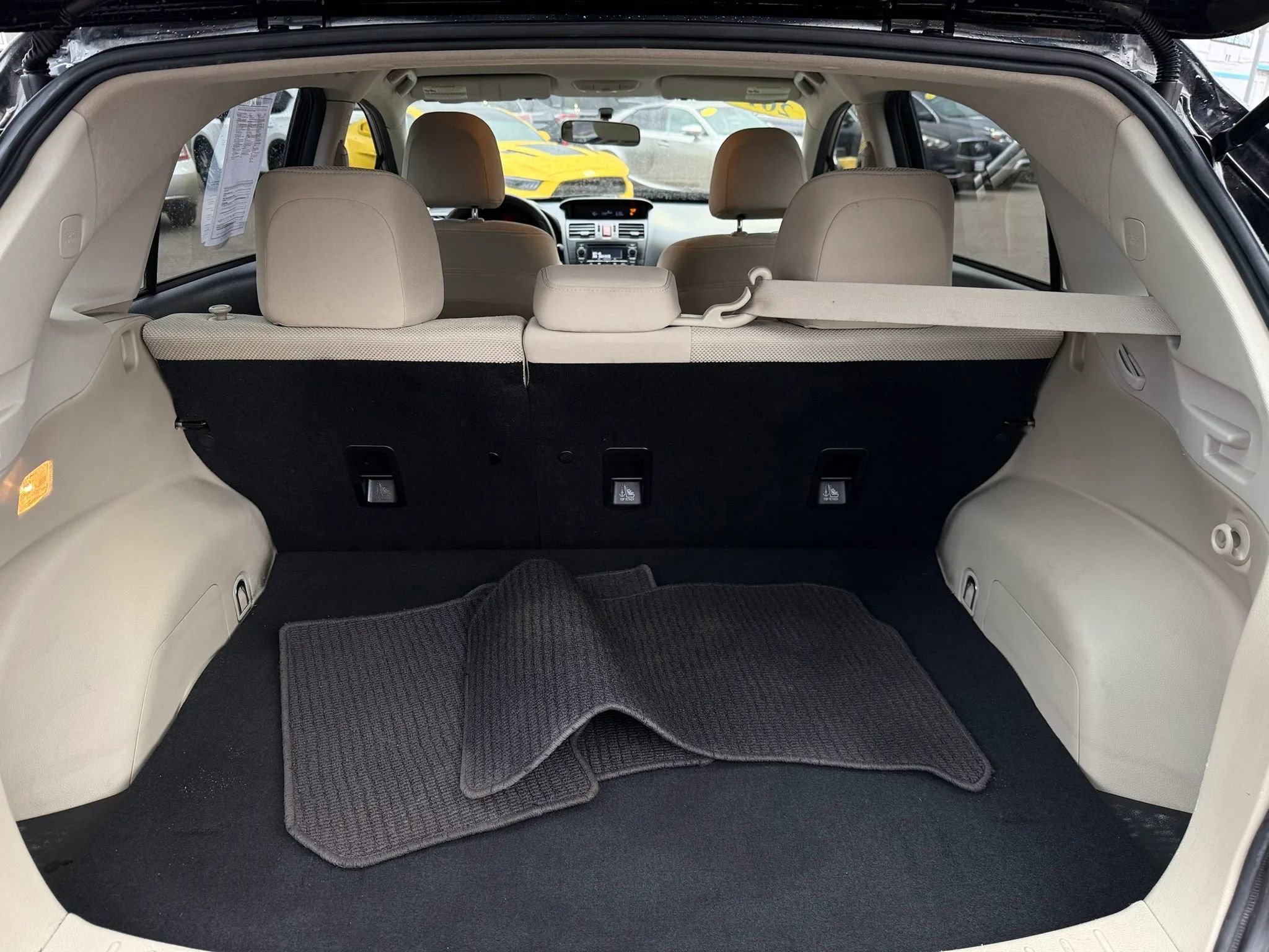 Used 2014 Subaru Crosstrek 2.0i Premium AWD/4WD image 23