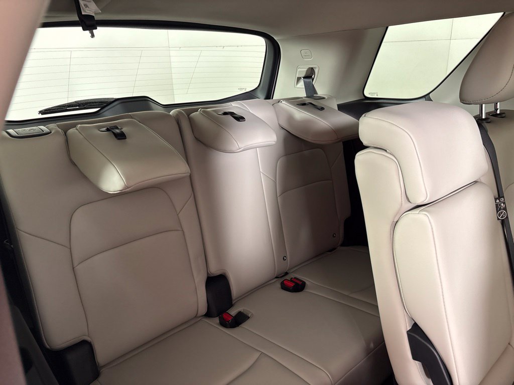 New 2026 Nissan Pathfinder SL FWD image 21