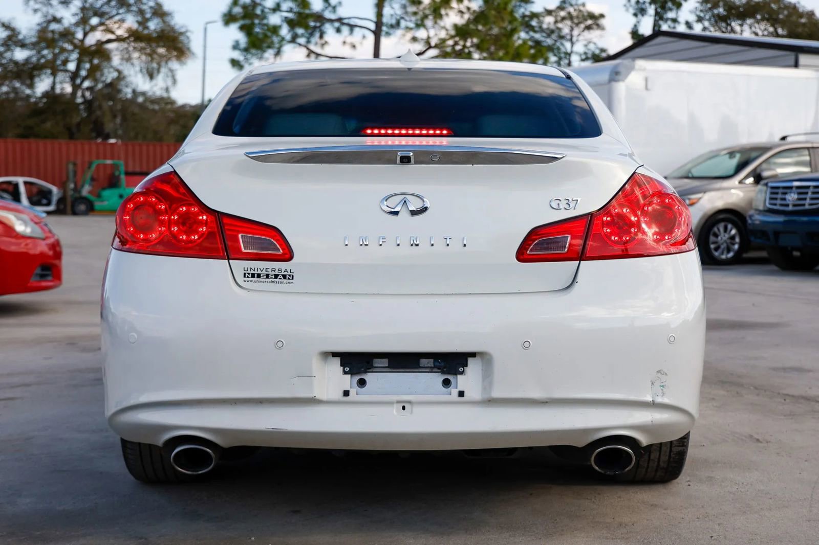 Used 2012 INFINITI G37 Journey w/ Premium Pkg image 5