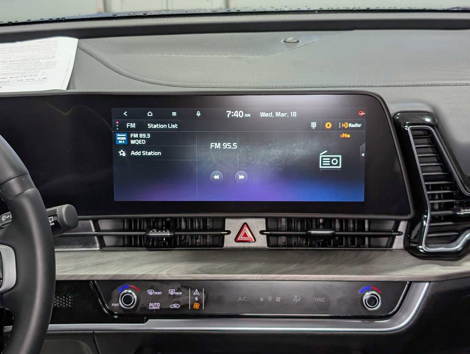 Used 2025 Kia Sportage X-Line w/ Premium Package image 19