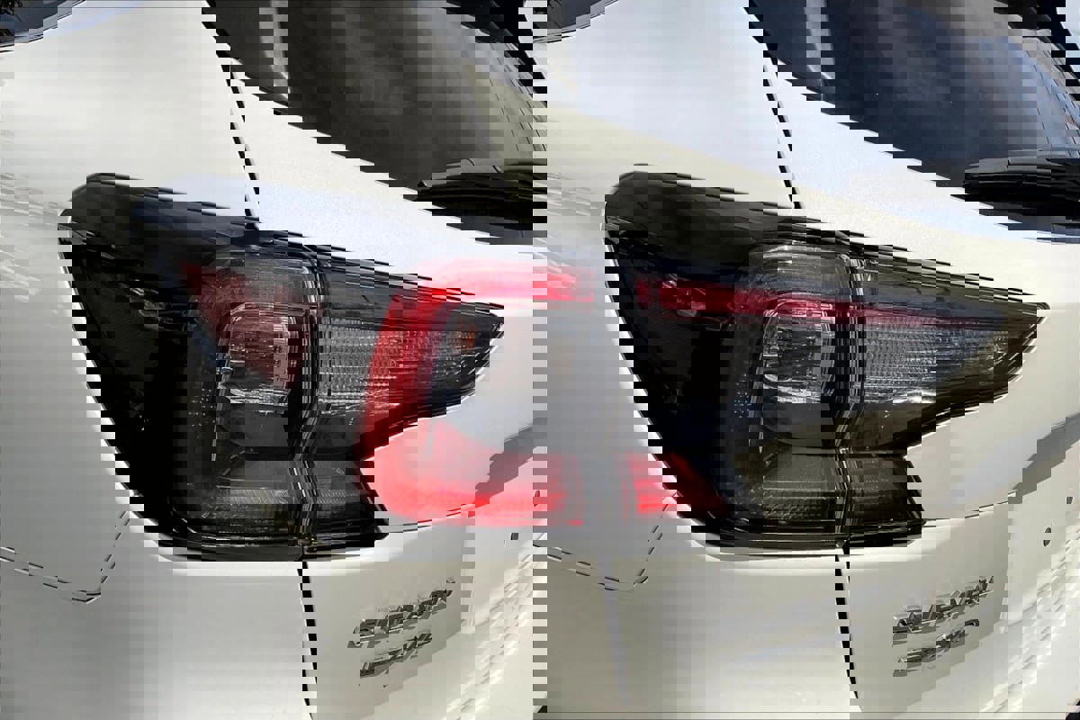 Used 2024 Subaru Outback Premium image 30