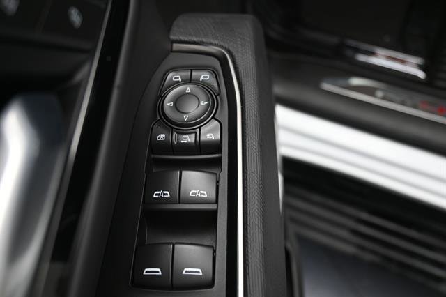 Used 2026 GMC Sierra 2500 AT4X w/ LPO, Black Badging Package AWD/4WD image 7