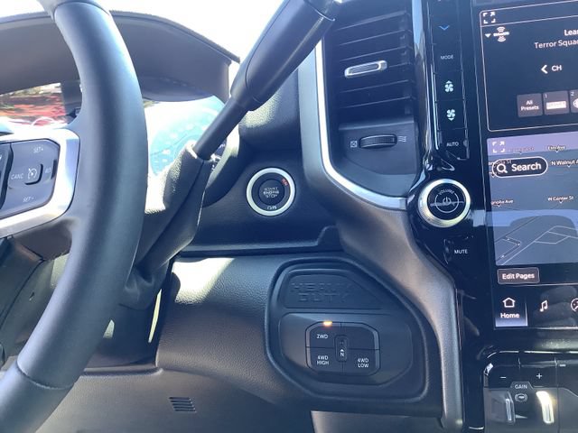 Used 2025 RAM 2500 Big Horn AWD/4WD image 16