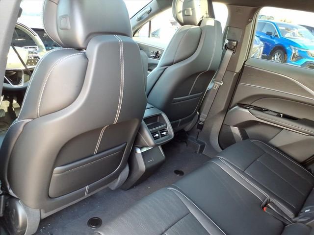 New 2026 Cadillac Lyriq Sport w/ LPO, ONYX Package AWD/4WD image 14